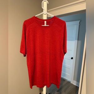 Men’s Lululemon Red Metal Vent Tech Shirt XL